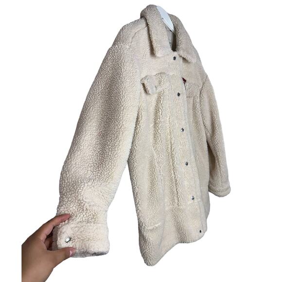 Levi's Sherpa Cream Teddy Medium Length Coat Jacket Super Warm Cozy Size Large - Picture 6 of 11